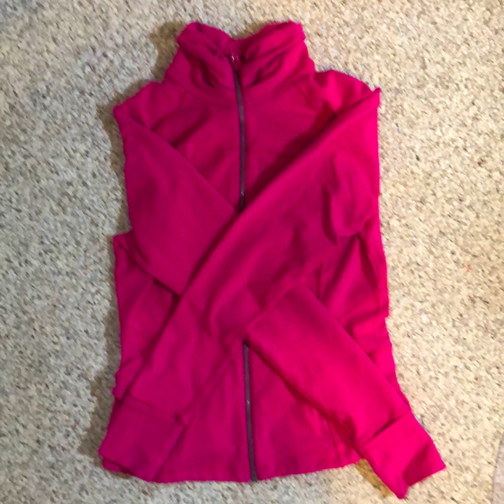 lululemon pink jacket